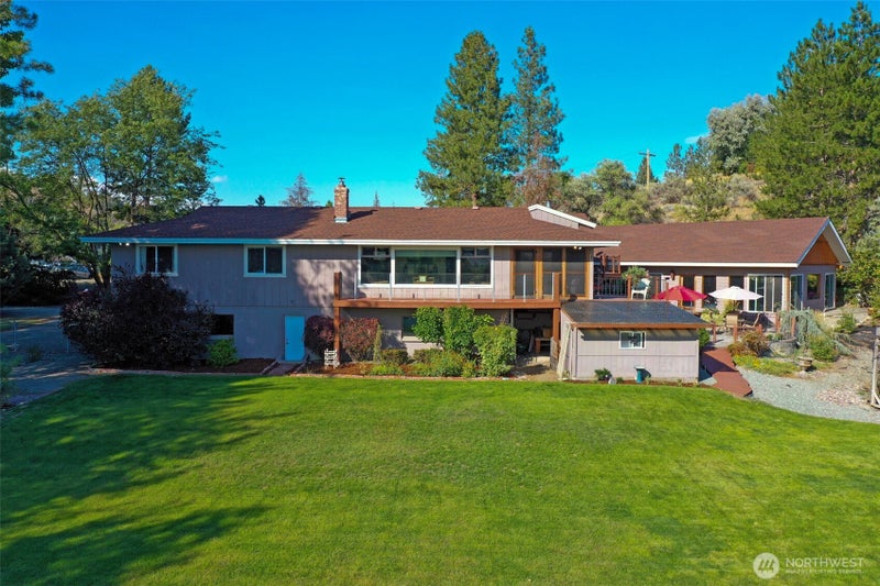 725 Okoma Drive