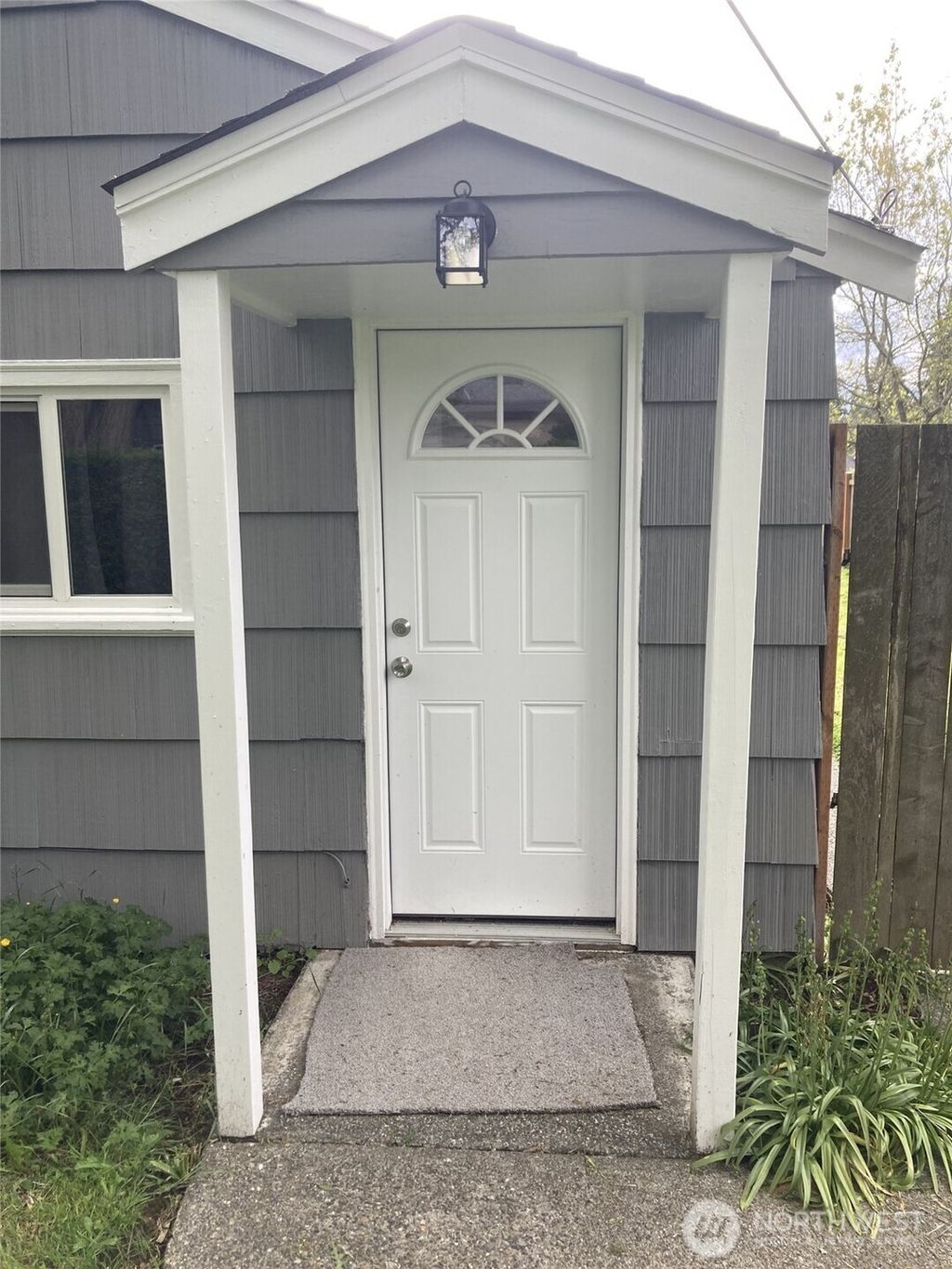 Photo of 16030 15th Avenue SW, Burien, WA 98166 (MLS # 2424044)