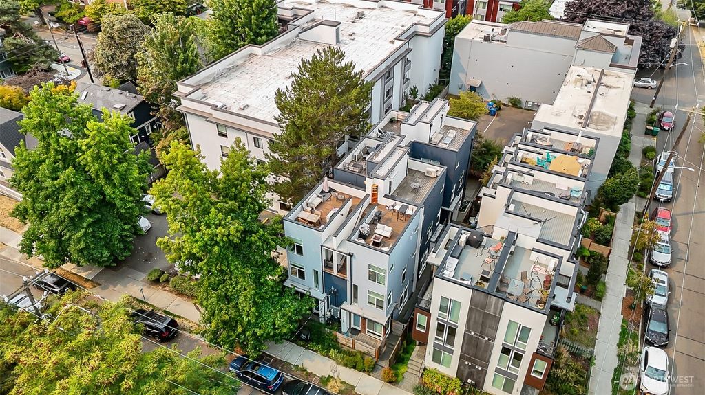 Photo of 319 C Malden Avenue E, Seattle, WA 98112 (MLS # 2426263)