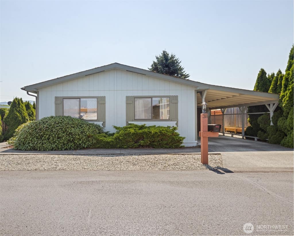 Photo of 325 N 5th Avenue #38, Sequim, WA 98382 (MLS # 2566676)