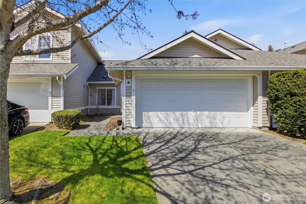 Photo of 1419 60th Street SE #B, Auburn, WA 98092 (MLS # 2504176)