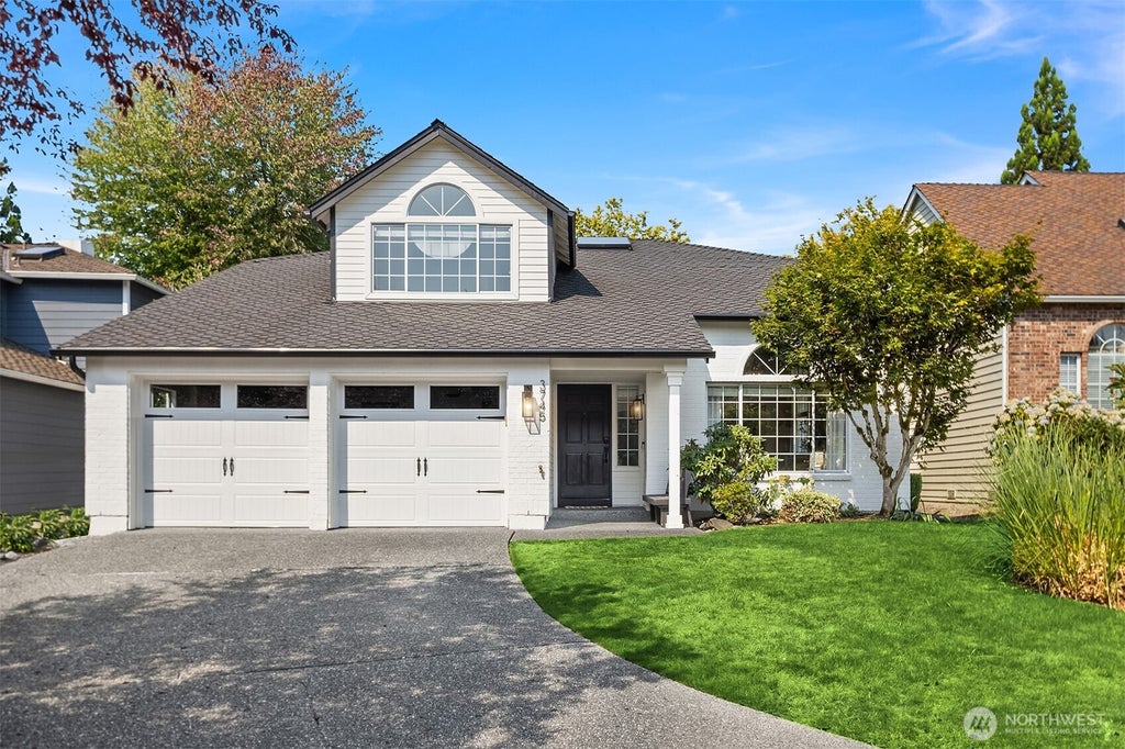 Photo of 3745 248th Avenue SE, Sammamish, WA 98029 (MLS # 2584188)