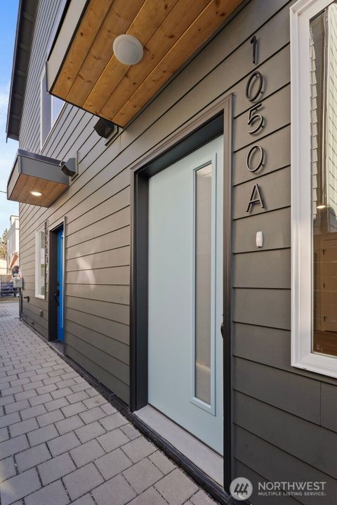 1050 S Donovan Street Seattle WA 98108