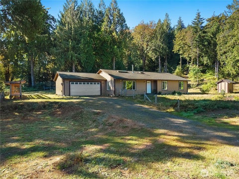 Photo of 501 W Bear Trap Boulevard, Shelton, WA 98584 (MLS # 2584569)