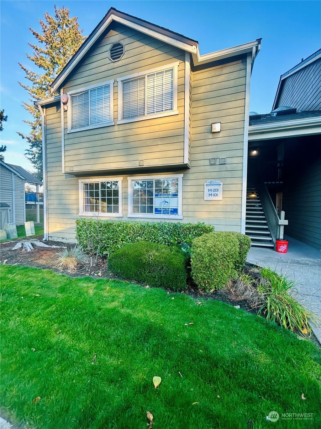 Photo of 1860 S 284th Lane #M101, Federal Way, WA 98003 (MLS # 2295858)