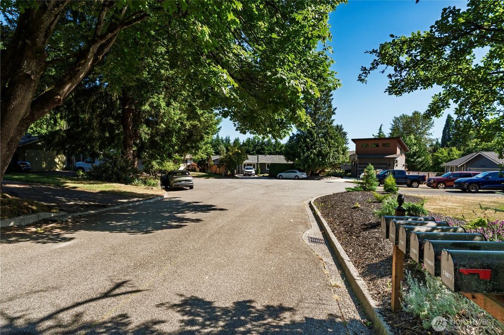 Photo of 17069 142nd Place NE, Woodinville, WA 98072 (MLS # 2397429)