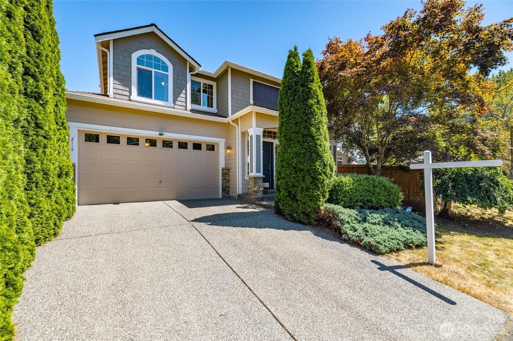 Photo of 2115 143 Place SW, Lynnwood, WA 98087 (MLS # 2563459)