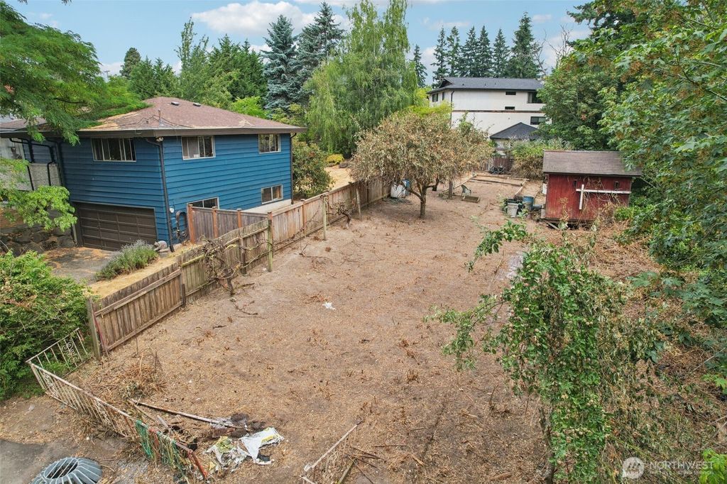 Photo of 3000 SW 110th Street, Seattle, WA 98146 (MLS # 2410088)