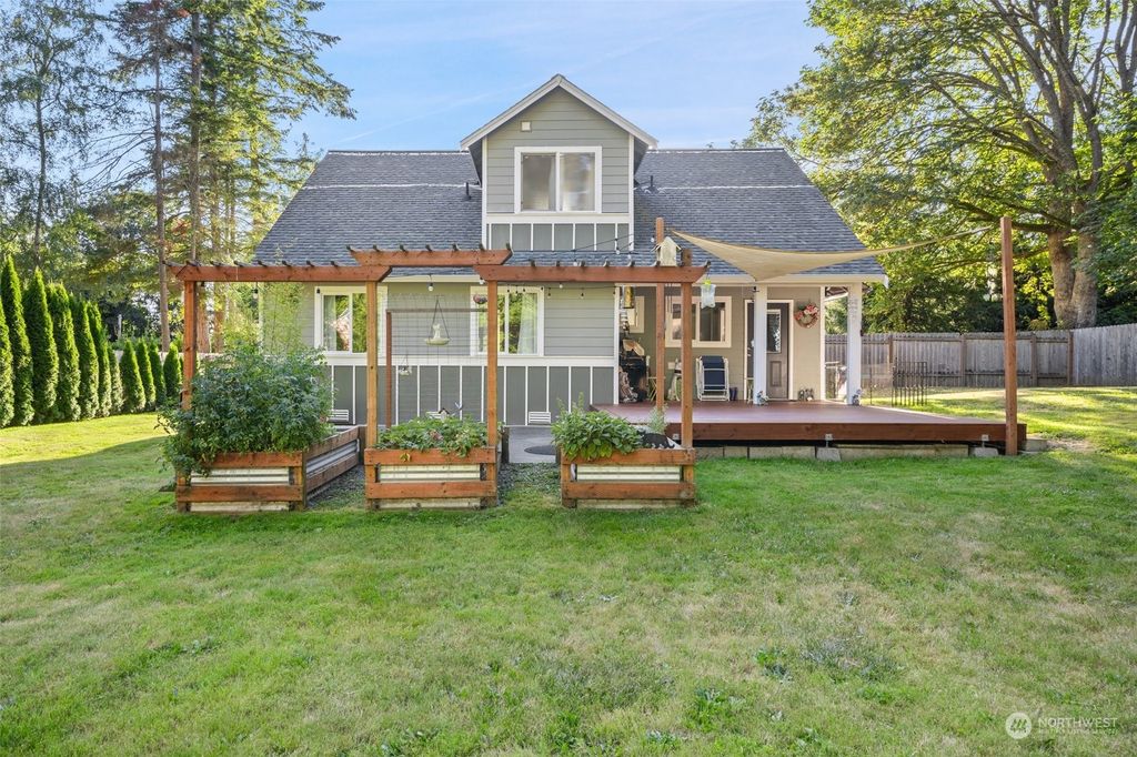 Photo of 20912 Jefferson Beach Road NE, Kingston, WA 98346 (MLS # 2270453)