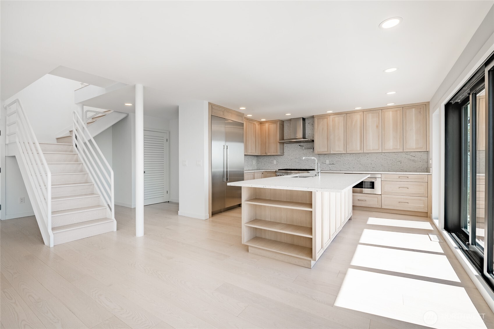 Point Roberts, Washington, 98281, United States, 3 Bedrooms Bedrooms, ,3 BathroomsBathrooms,Residential,Active,2035109