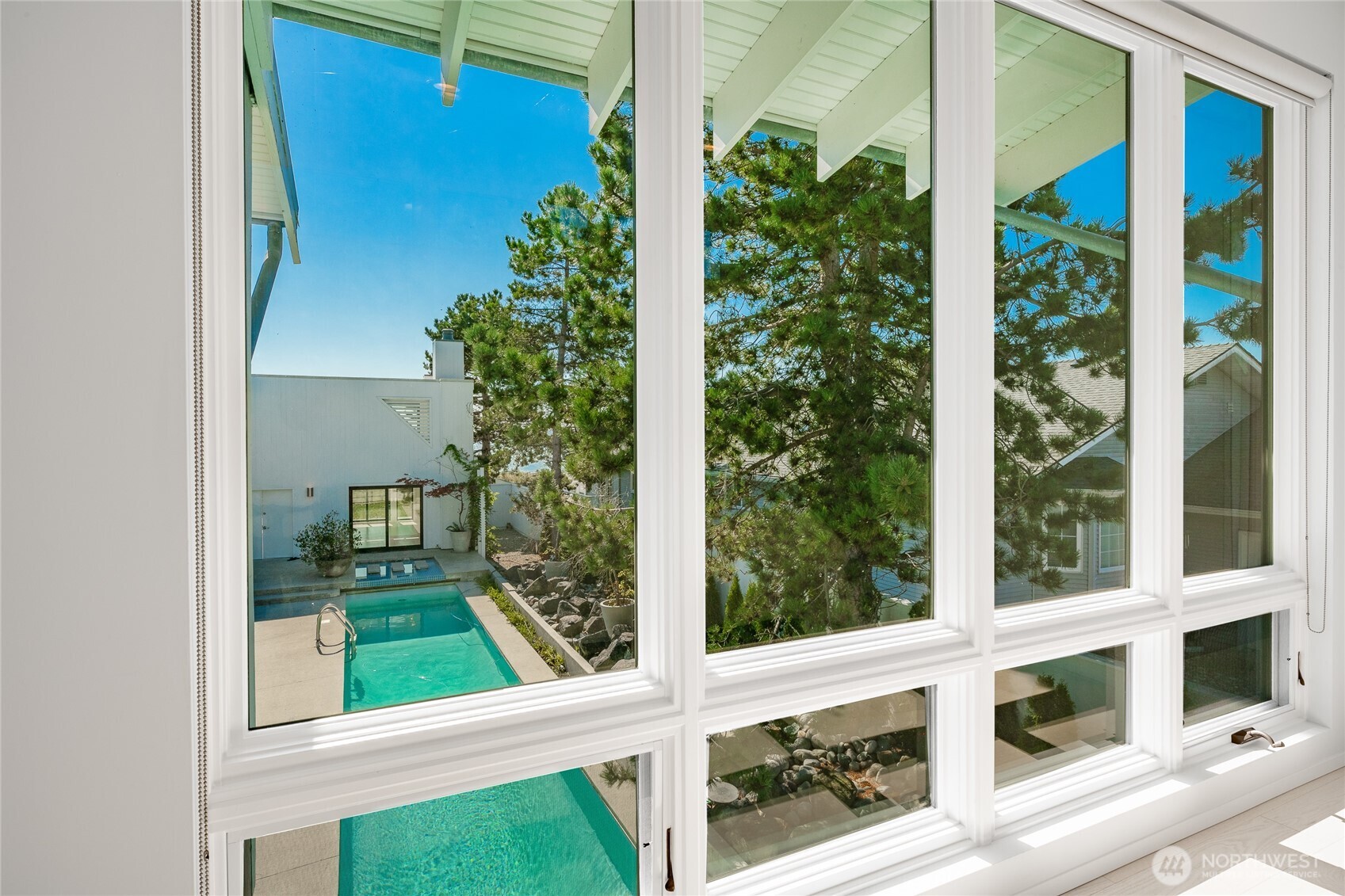 Point Roberts, Washington, 98281, United States, 3 Bedrooms Bedrooms, ,3 BathroomsBathrooms,Residential,Active,2035109