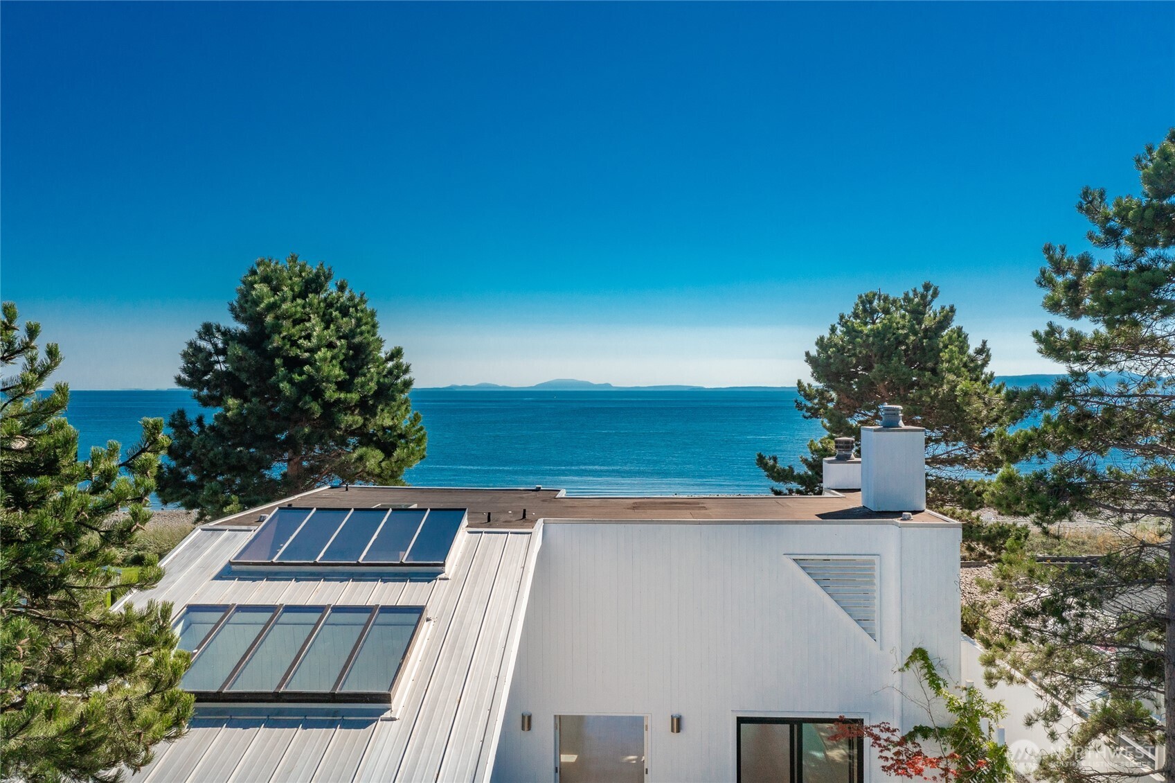 Point Roberts, Washington, 98281, United States, 3 Bedrooms Bedrooms, ,3 BathroomsBathrooms,Residential,Active,2035109