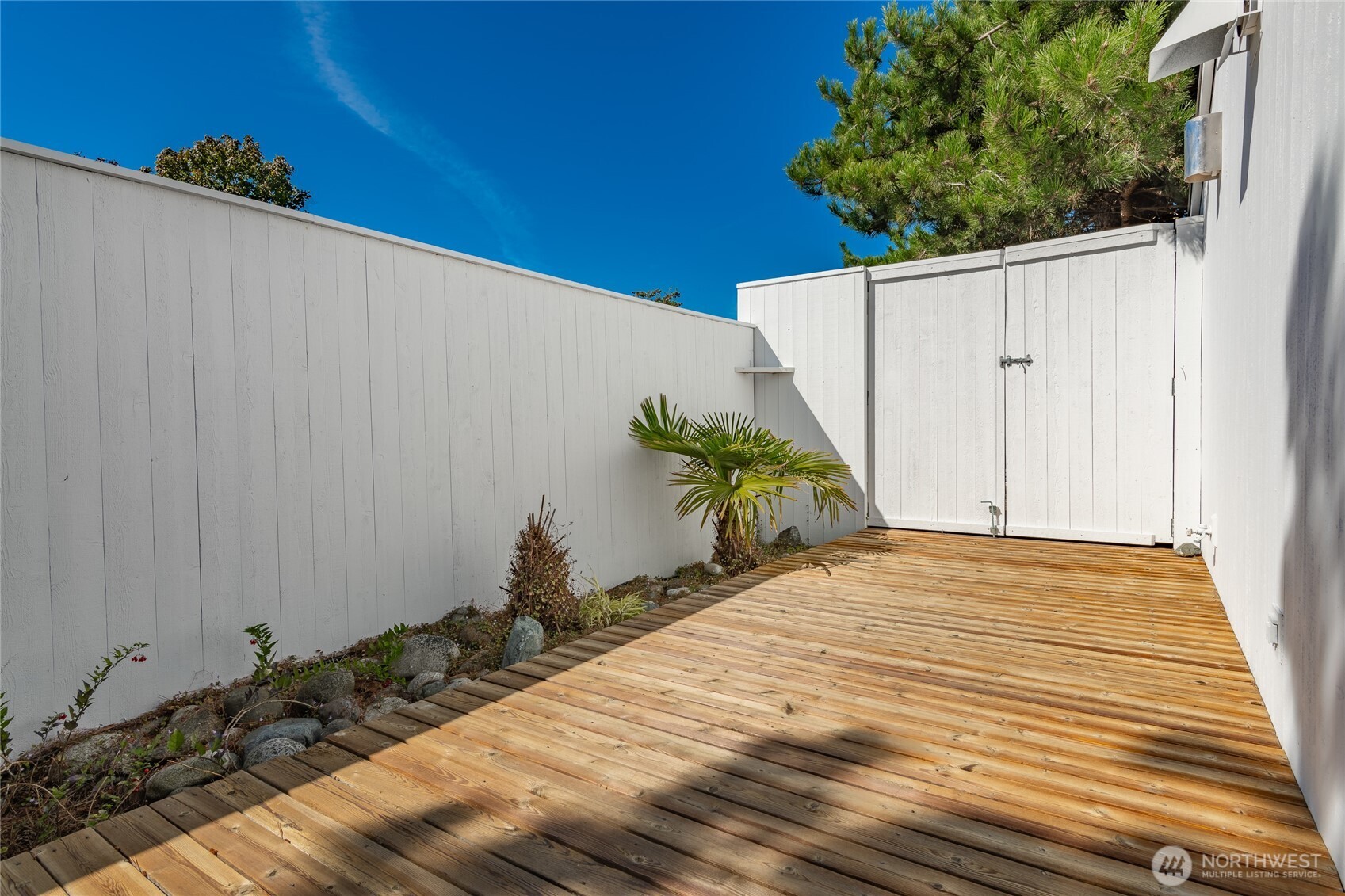 Point Roberts, Washington, 98281, United States, 3 Bedrooms Bedrooms, ,3 BathroomsBathrooms,Residential,Active,2035109
