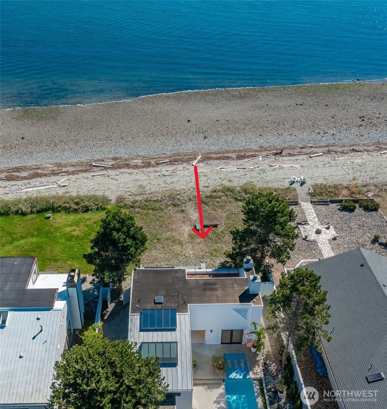 Point Roberts, Washington, 98281, United States, 3 Bedrooms Bedrooms, ,3 BathroomsBathrooms,Residential,Active,2035109