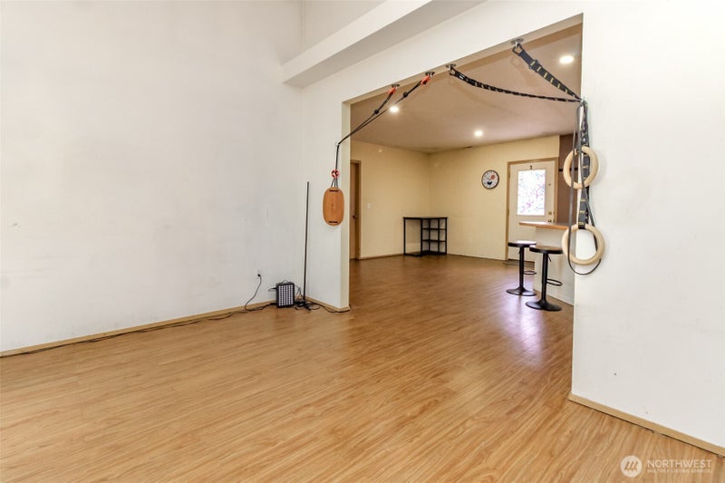 9910 140th Street Ct E