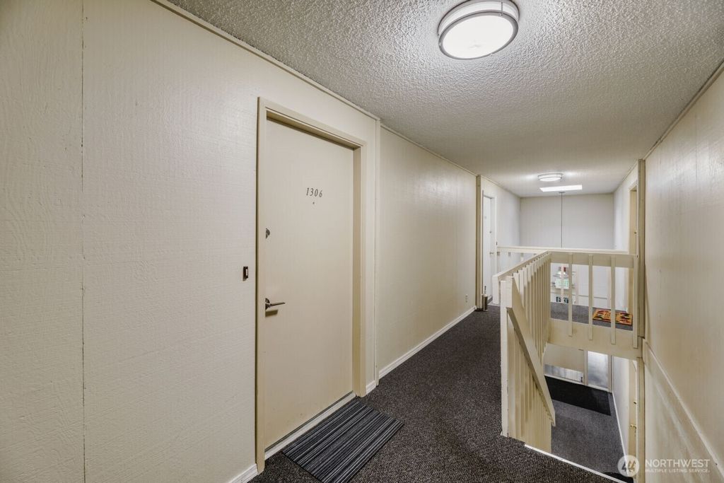 Photo of 9900 NE 124th Street #1306, Kirkland, WA 98034 (MLS # 2519664)