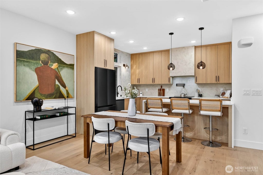 Photo of 4529 Corliss Avenue N, Seattle, WA 98103 (MLS # 2589257)