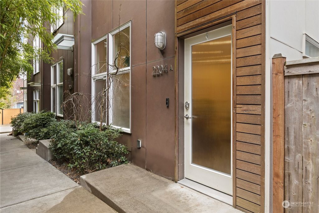 Photo of 2204 California Avenue SW #A, Seattle, WA 98116 (MLS # 2203509)