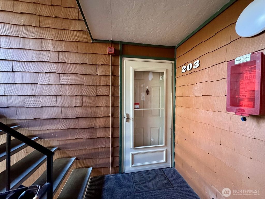 Photo of 7320 N Skyview Place #D203, Tacoma, WA 98406 (MLS # 2497820)
