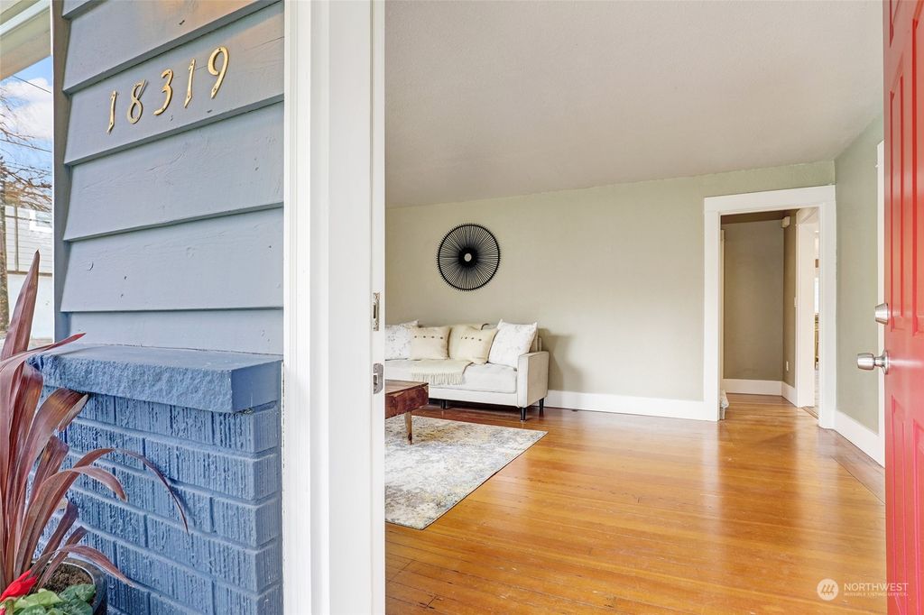 Photo of 18319 Ashworth Avenue N, Shoreline, WA 98133 (MLS # 2185743)