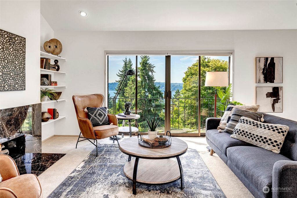 Photo of 4103 78th Avenue SE, Mercer Island, WA 98040 (MLS # 2158511)