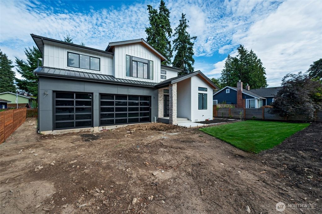 Photo of 17526 Fremont Avenue N, Shoreline, WA 98133 (MLS # 2421744)