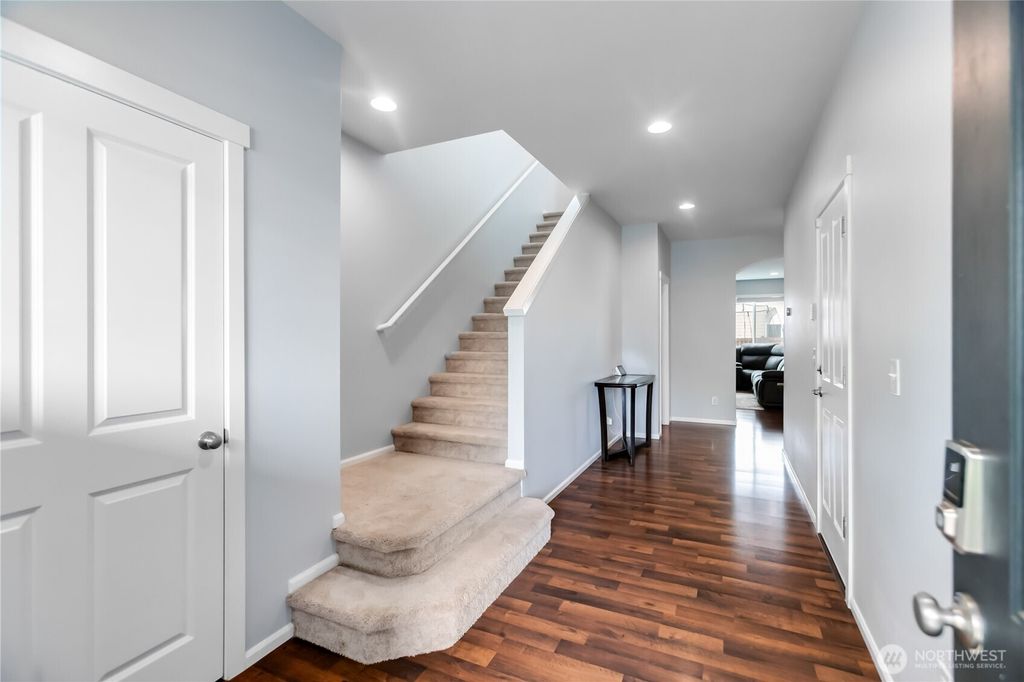 Photo of 18929 110th Avenue Ct E, Puyallup, WA 98374 (MLS # 2517626)