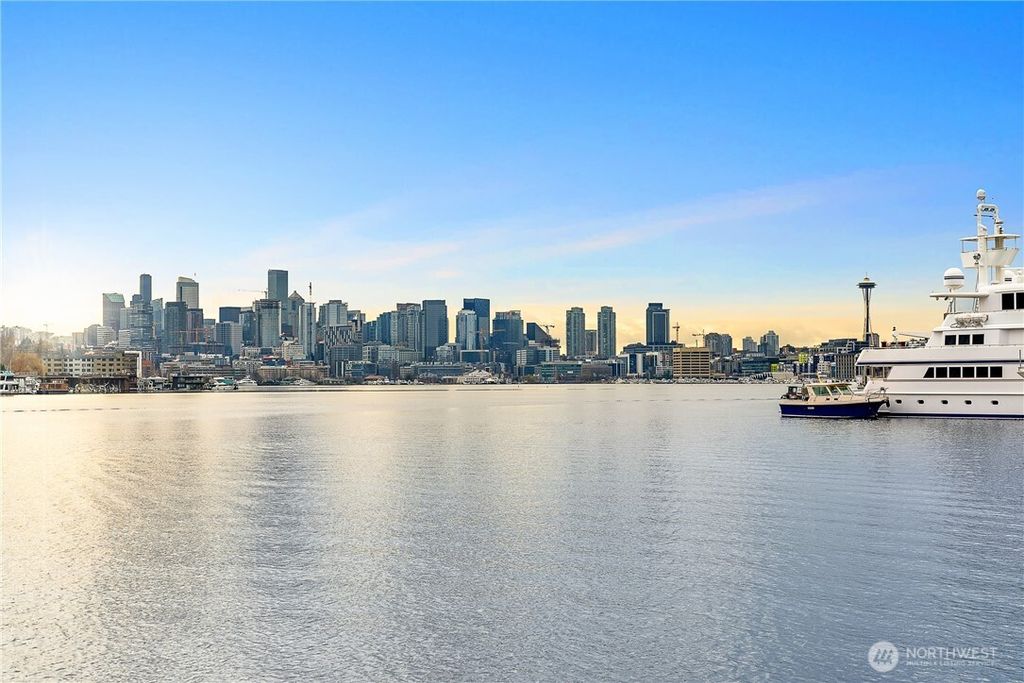 Photo of 2309 N Northlake Way #10, Seattle, WA 98103 (MLS # 2458463)