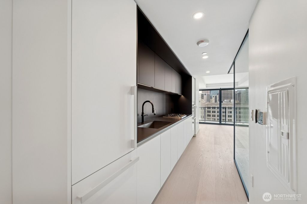 Photo of 300 Virginia Street #1107, Seattle, WA 98121 (MLS # 2511662)