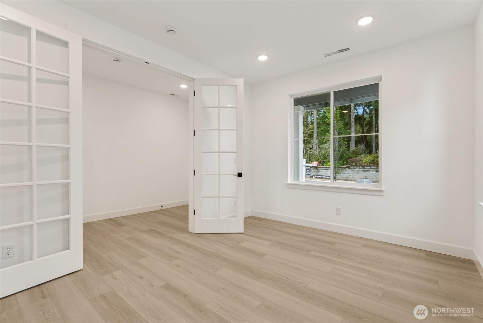 10625 Treasure Drive NW 123