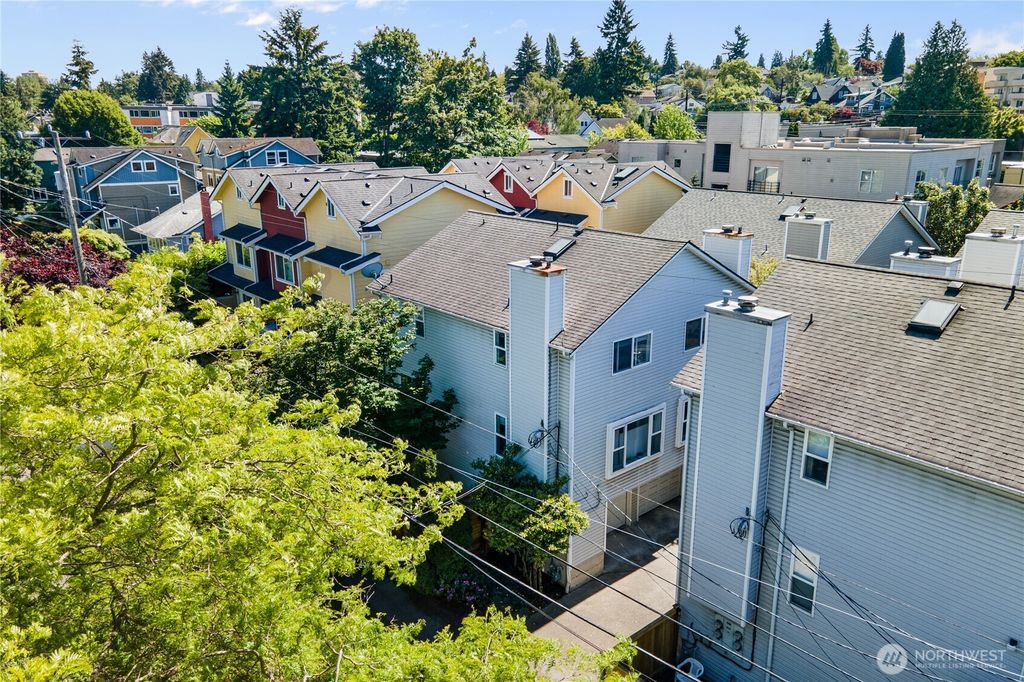 Photo of 6537 5th Avenue NE #B, Seattle, WA 98115 (MLS # 2381994)