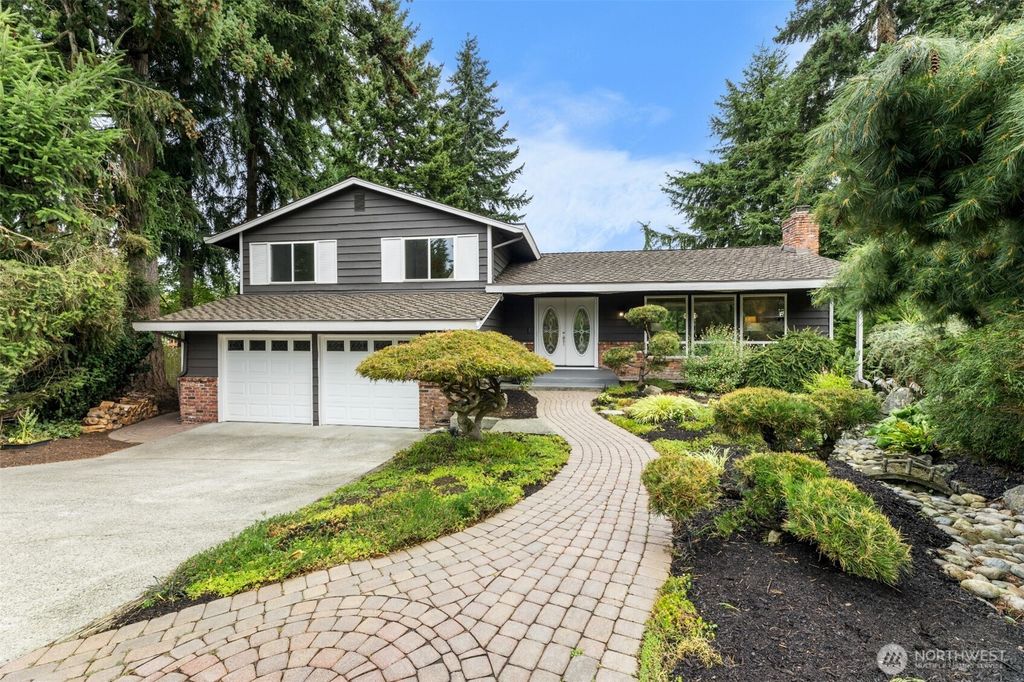 Photo of 3646 SW 317th Court, Federal Way, WA 98023 (MLS # 2428509)