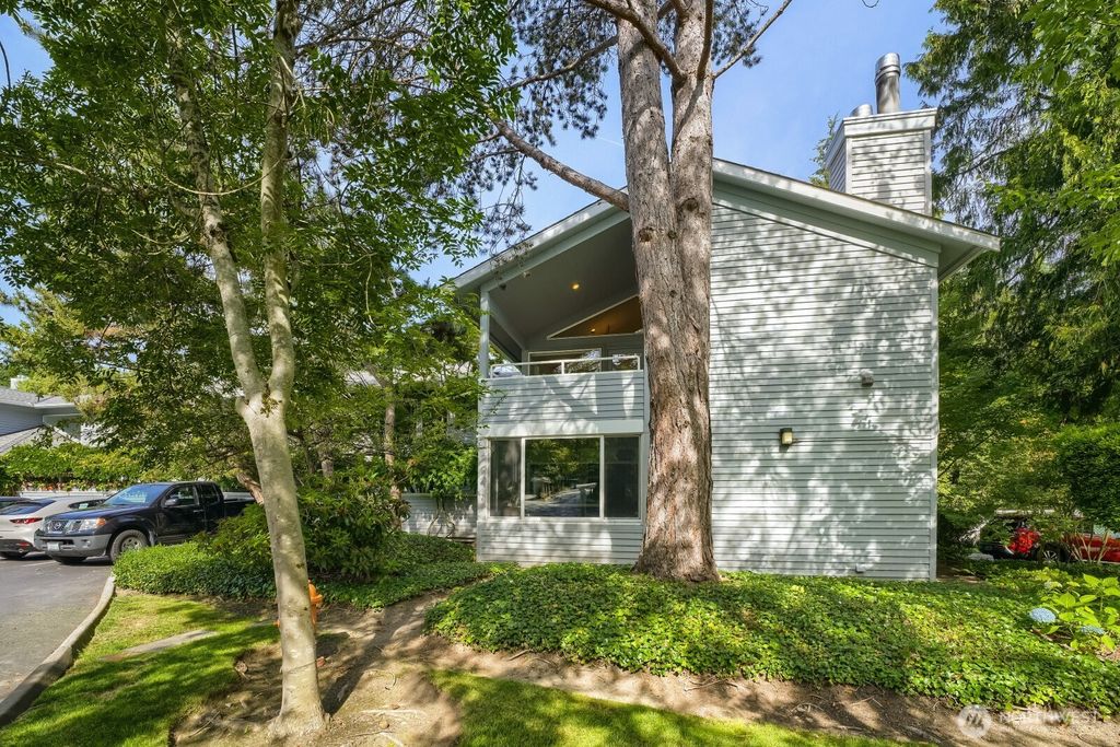 Photo of 1220 6th Avenue S #B301, Edmonds, WA 98020 (MLS # 2544030)