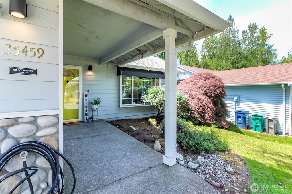 Photo of 35459 25th Place S, Federal Way, WA 98003 (MLS # 2394475)