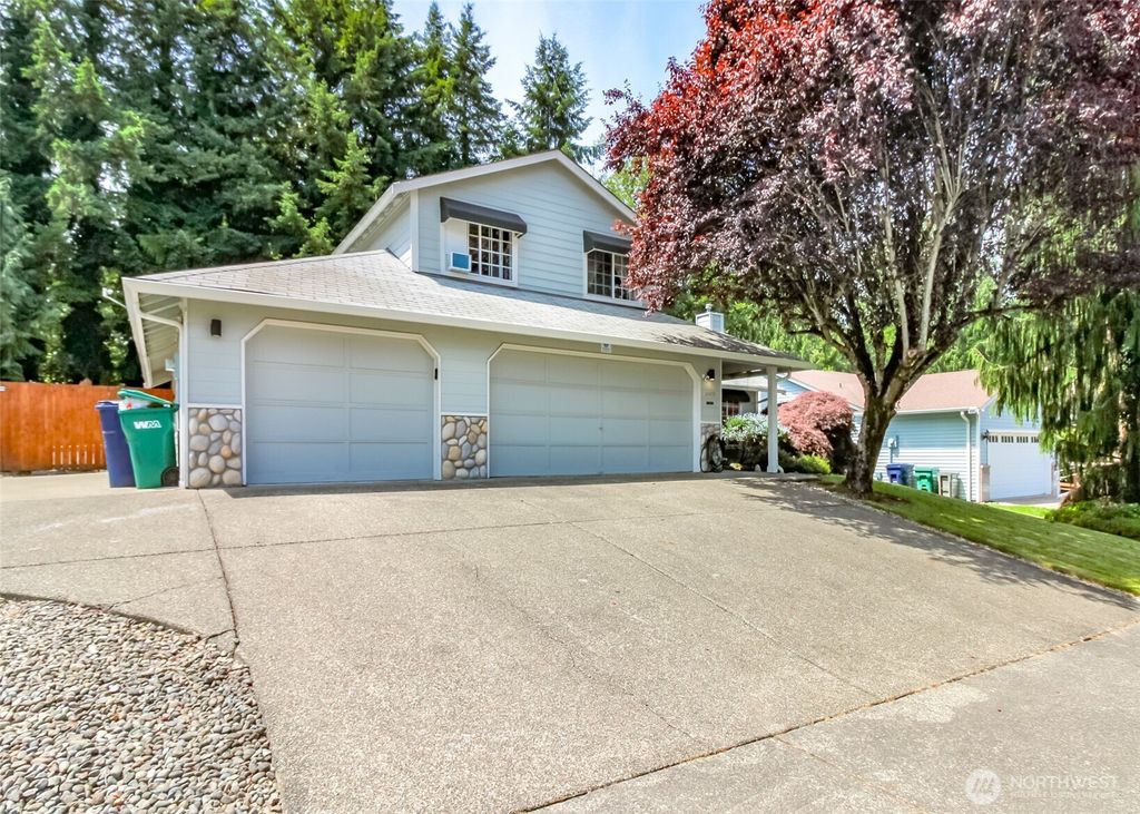 Photo of 35459 25th Place S, Federal Way, WA 98003 (MLS # 2394475)