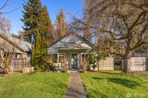 7950 Maple Avenue SE Snoqualmie WA 98065