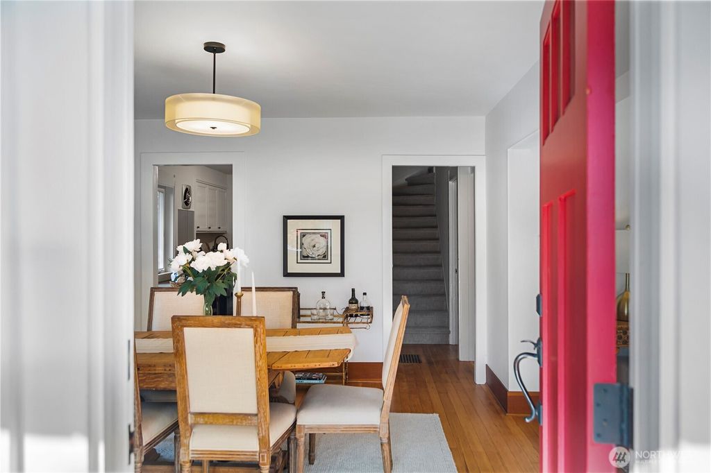 Photo of 3314 W Armour Street, Seattle, WA 98199 (MLS # 2445973)