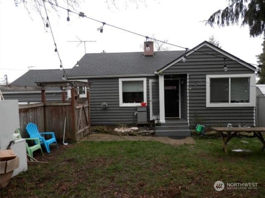 Photo of 13214 Military Road S, Tukwila, WA 98168 (MLS # 2053302)