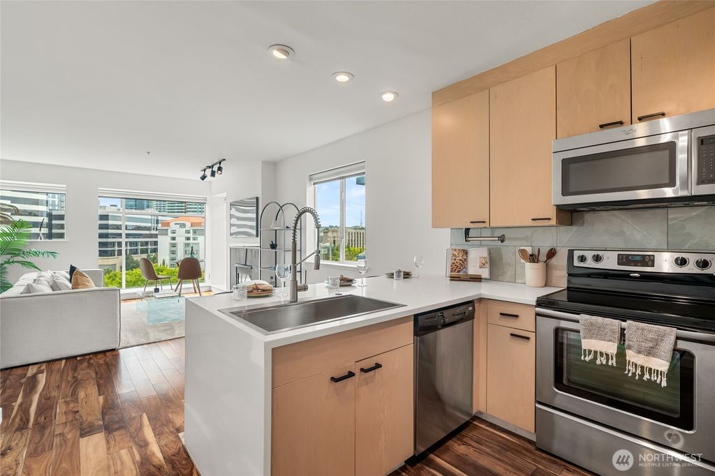 Photo of 1708 Melrose Avenue #401, Seattle, WA 98122 (MLS # 2328867)