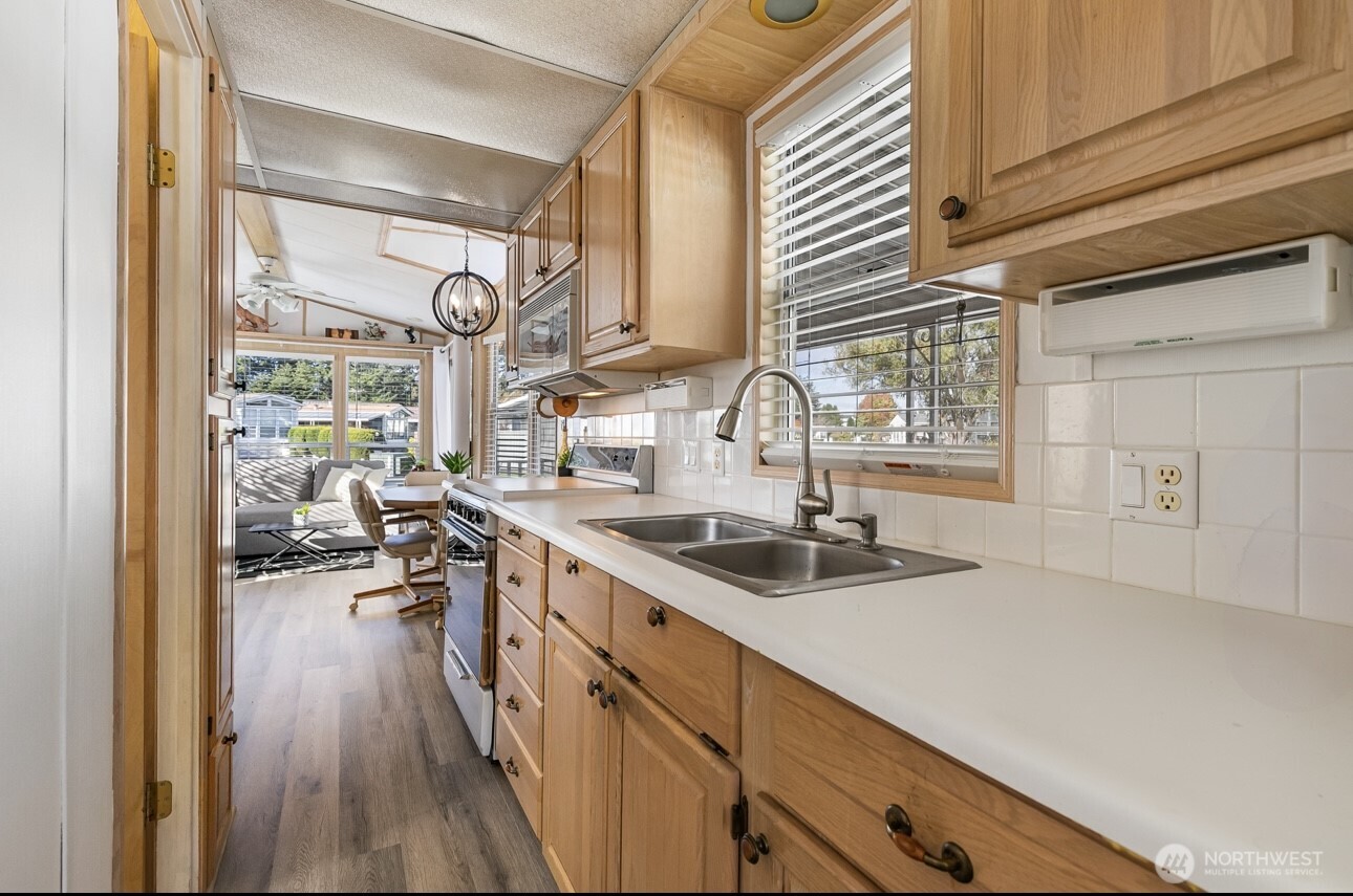 7704 Birch Bay Drive 1211