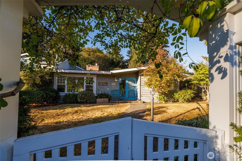 10648 NE 47th Place