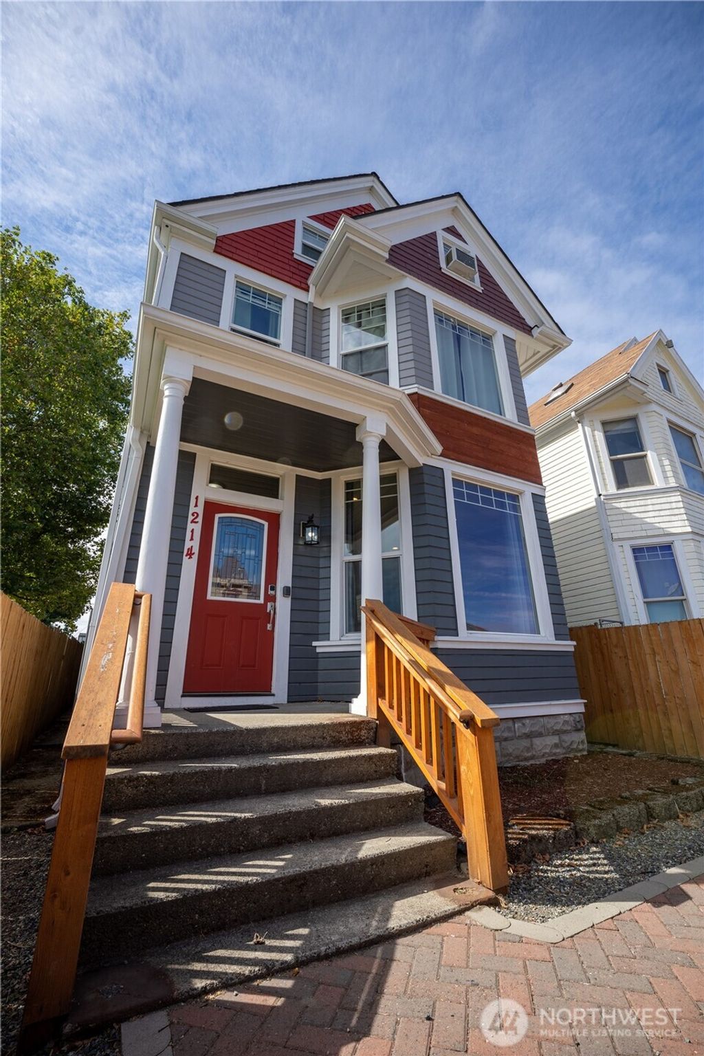 Photo of 1214 S I Street, Tacoma, WA 98405 (MLS # 2520517)
