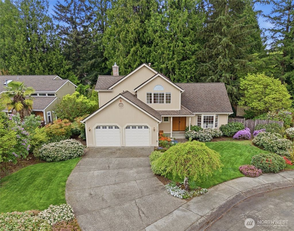 Photo of 14132 177th Avenue NE, Redmond, WA 98052 (MLS # 2514182)