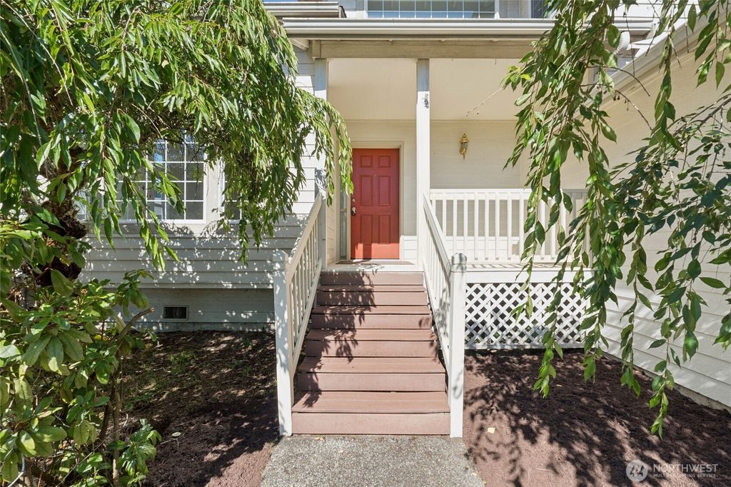 Photo of 5917 73rd Avenue NE, Marysville, WA 98270 (MLS # 2422947)