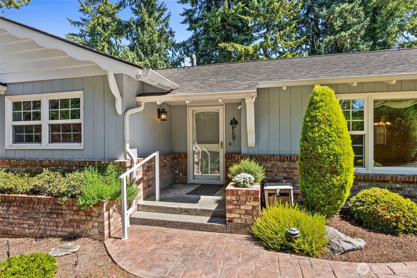 923 Seminary Hill Road