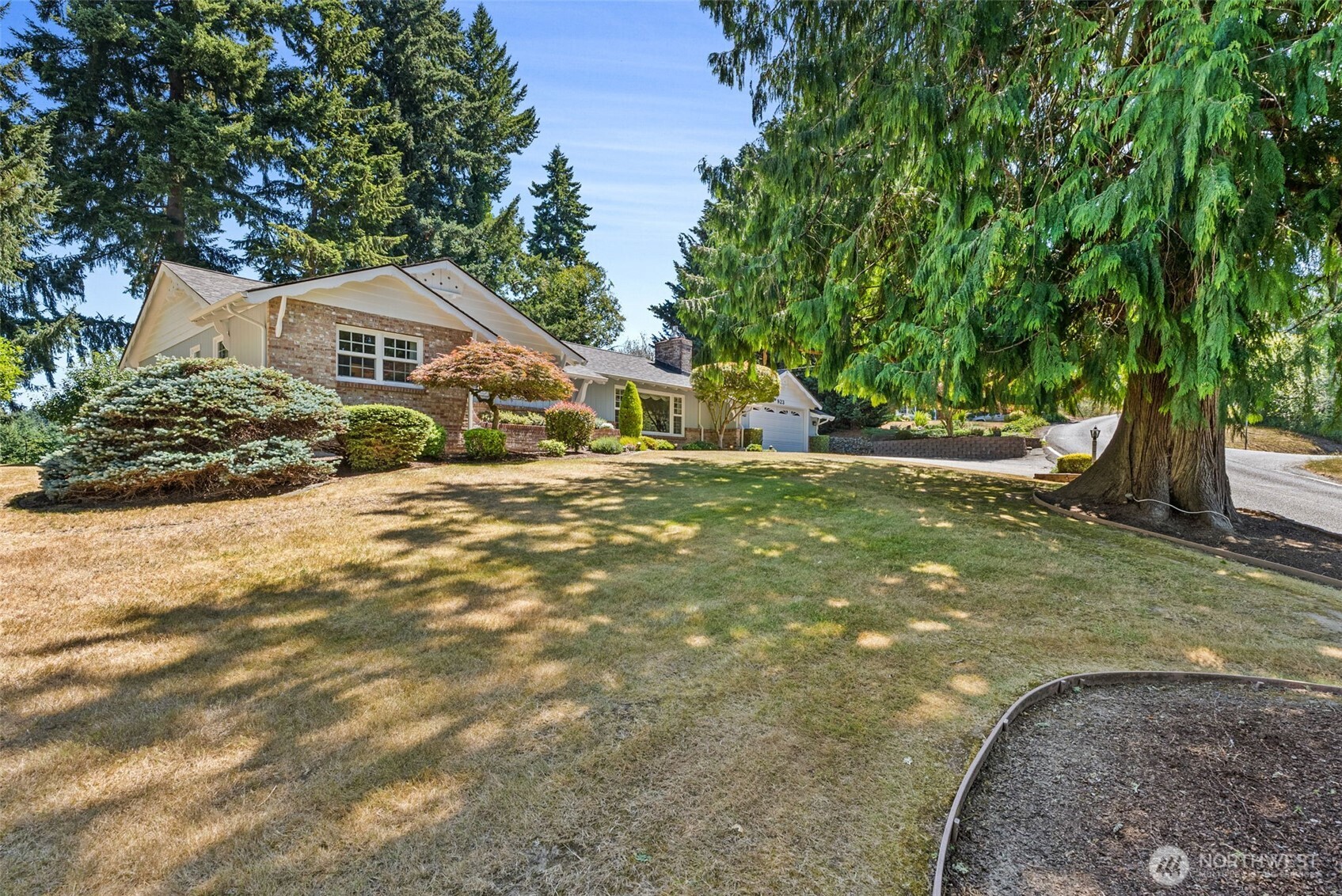 923 Seminary Hill Road
