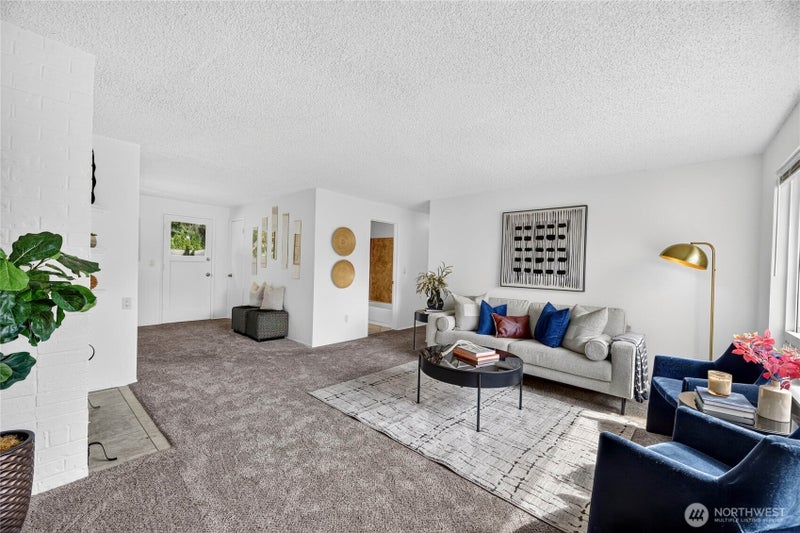 528 SW 118th Street