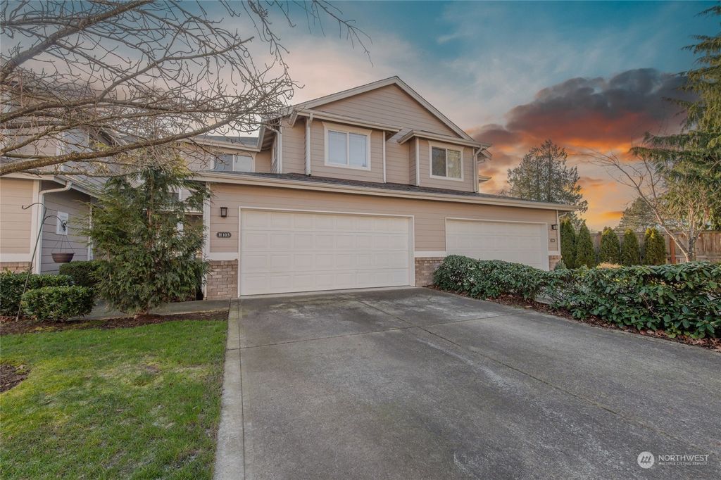 Photo of 10700 SE 260th Street #H103, Kent, WA 98030 (MLS # 2328980)