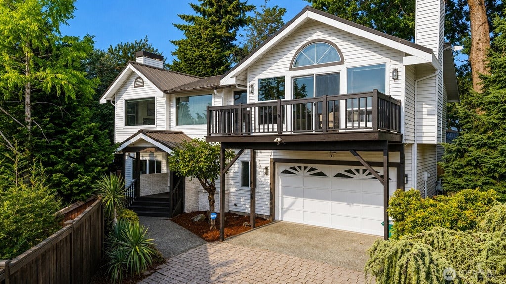 Photo of 1630 2nd Street, Kirkland, WA 98033 (MLS # 2557615)