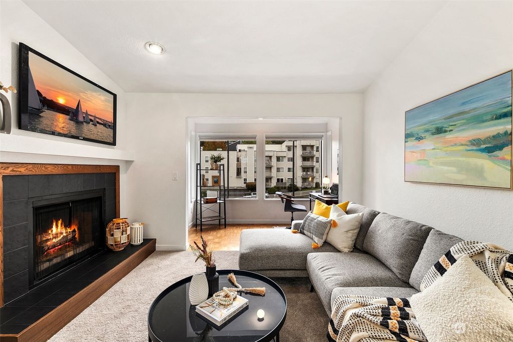 Photo of 9512 1st Avenue NE #410, Seattle, WA 98115 (MLS # 2168237)